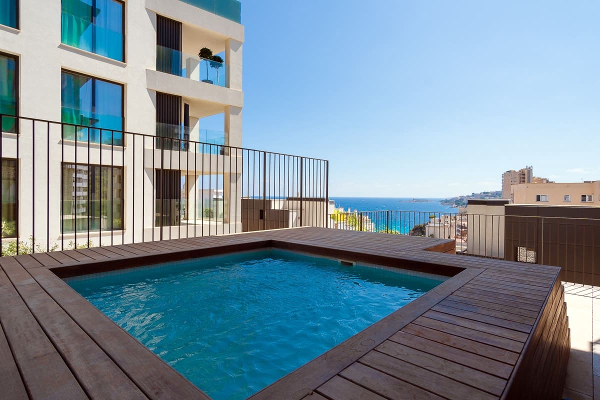 3 soveværelse Lejlighed til salg i Cala Mayor med swimmingpool garage - € 2.080.500 (Ref: 7851965)