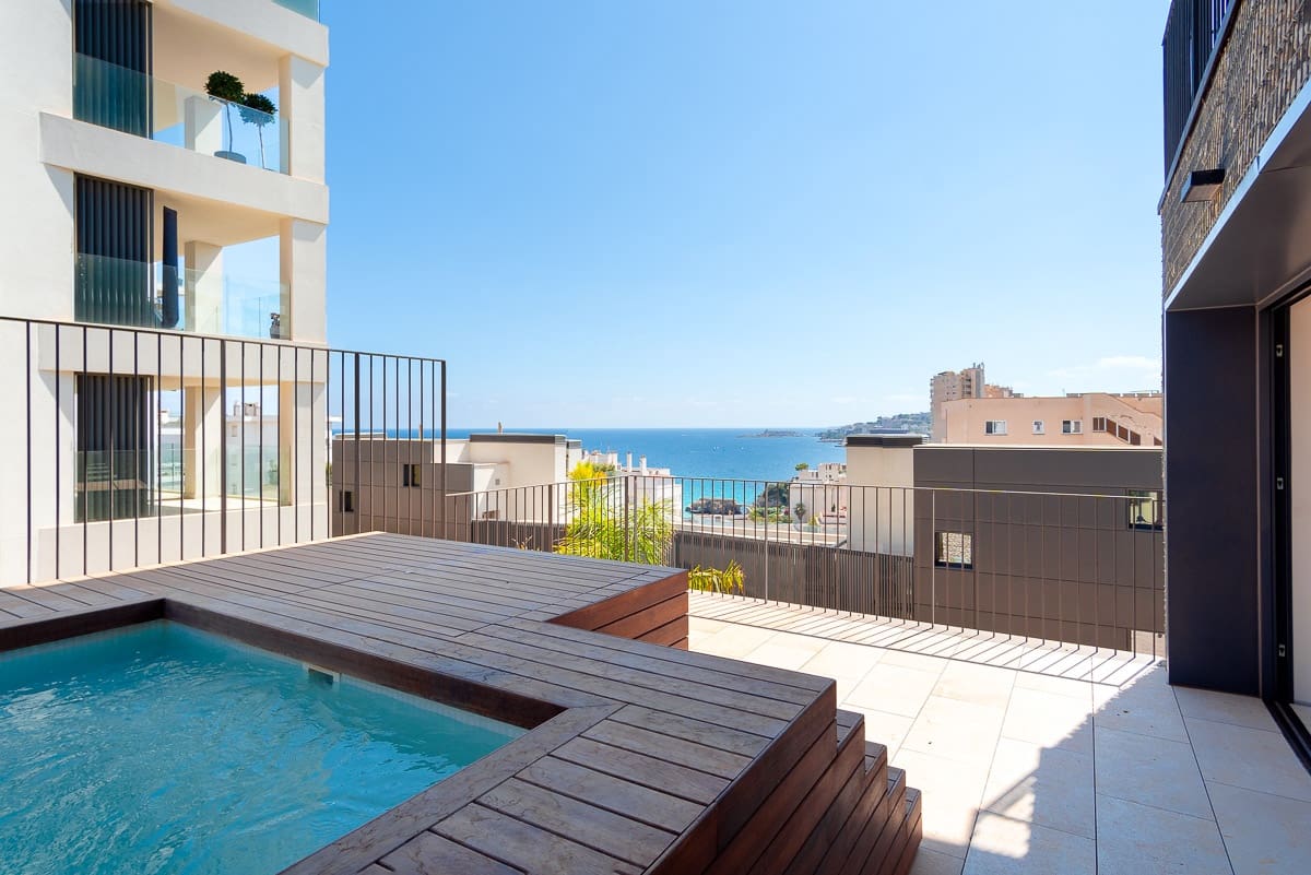 3 soveværelse Lejlighed til salg i Cala Mayor med swimmingpool garage - € 2.080.500 (Ref: 7851965)