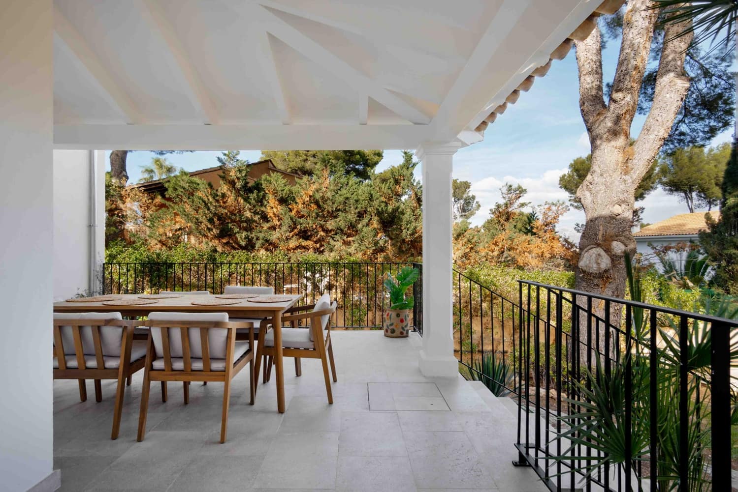 4 bedroom Villa for sale in Calvia - € 2,950,000 (Ref: 8076071)