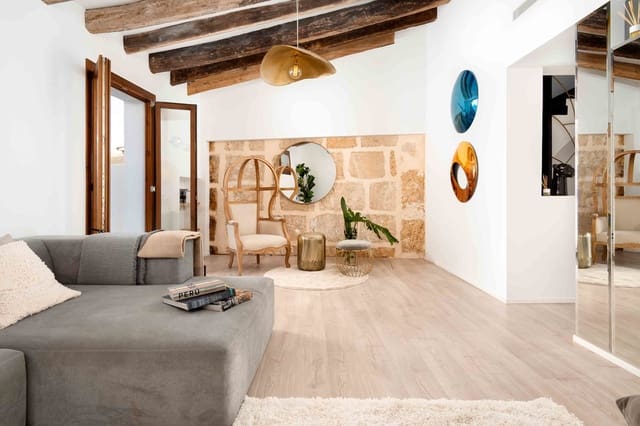 2 soveværelse Byhus til salg i Santa Catalina, Palma de Mallorca - € 1.390.000 (Ref: 8555617)