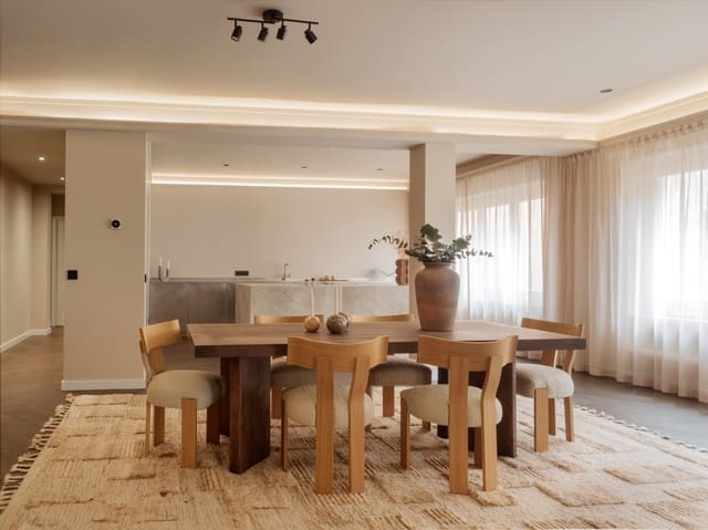4 Zimmer Wohnung zu verkaufen in Sant Nicolau, Palma de Mallorca mit Garage - 1.895.000 € (Ref: 8639831)