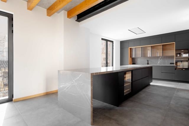 3 soverom Leilighet til salgs i Santa Catalina, Palma de Mallorca - € 3 200 000 (Ref: 8826045)