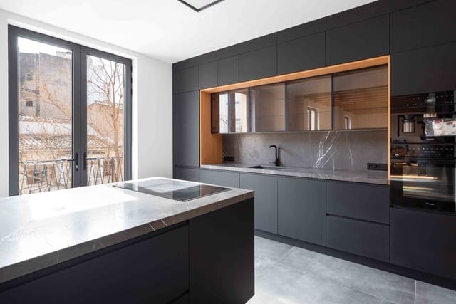 3 soverom Leilighet til salgs i Santa Catalina, Palma de Mallorca - € 3 200 000 (Ref: 8826045)