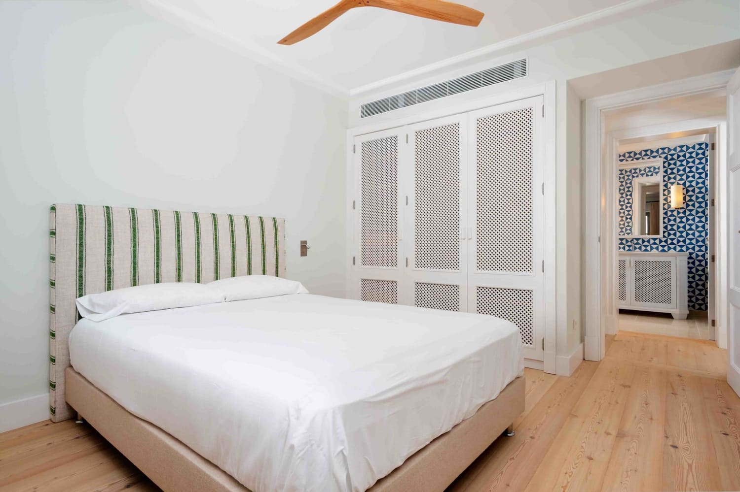 3 slaapkamer Villa te koop in Cas Catala met zwembad - € 2.850.000 (Ref: 8904000)