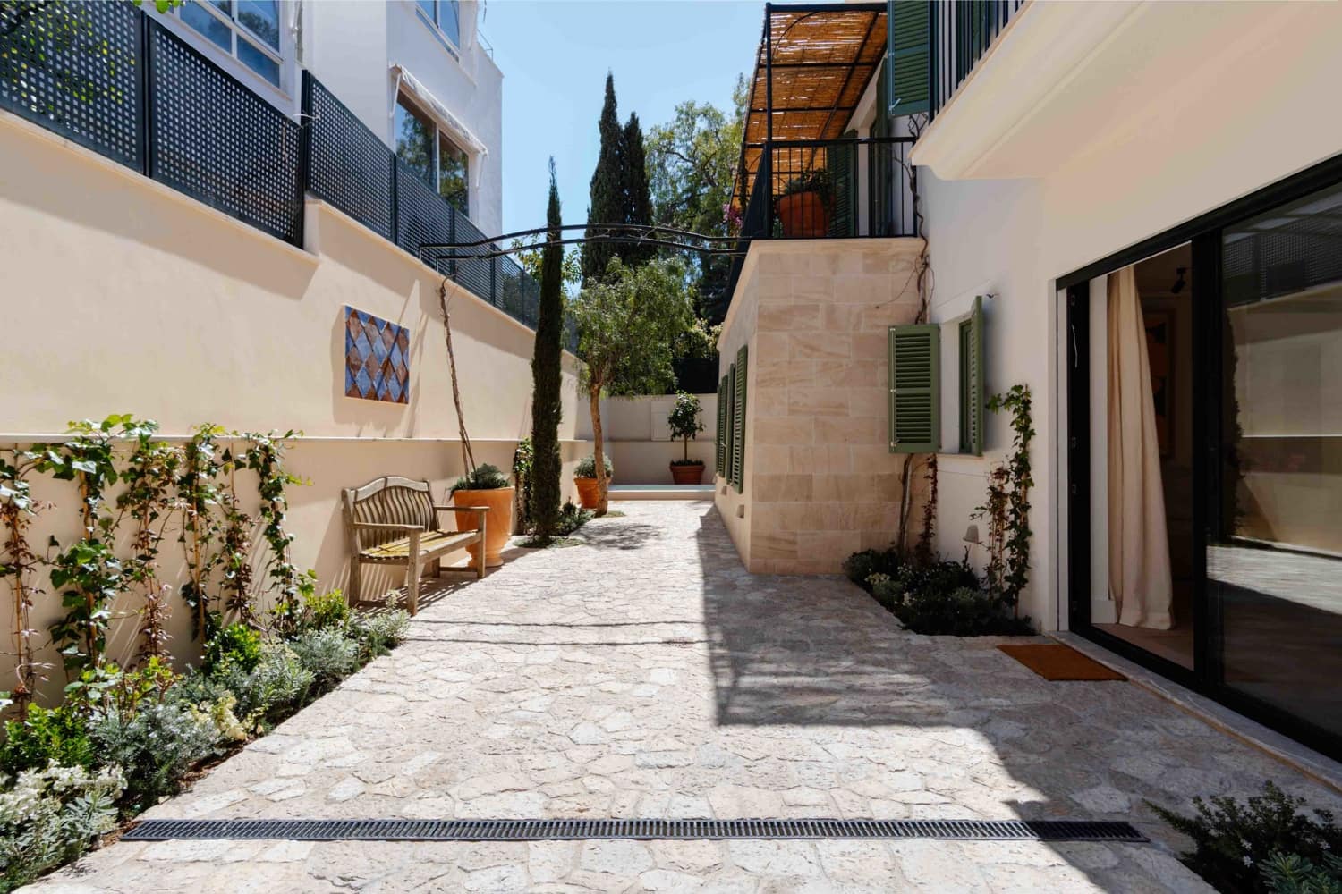 3 slaapkamer Villa te koop in Cas Catala met zwembad - € 2.850.000 (Ref: 8904000)