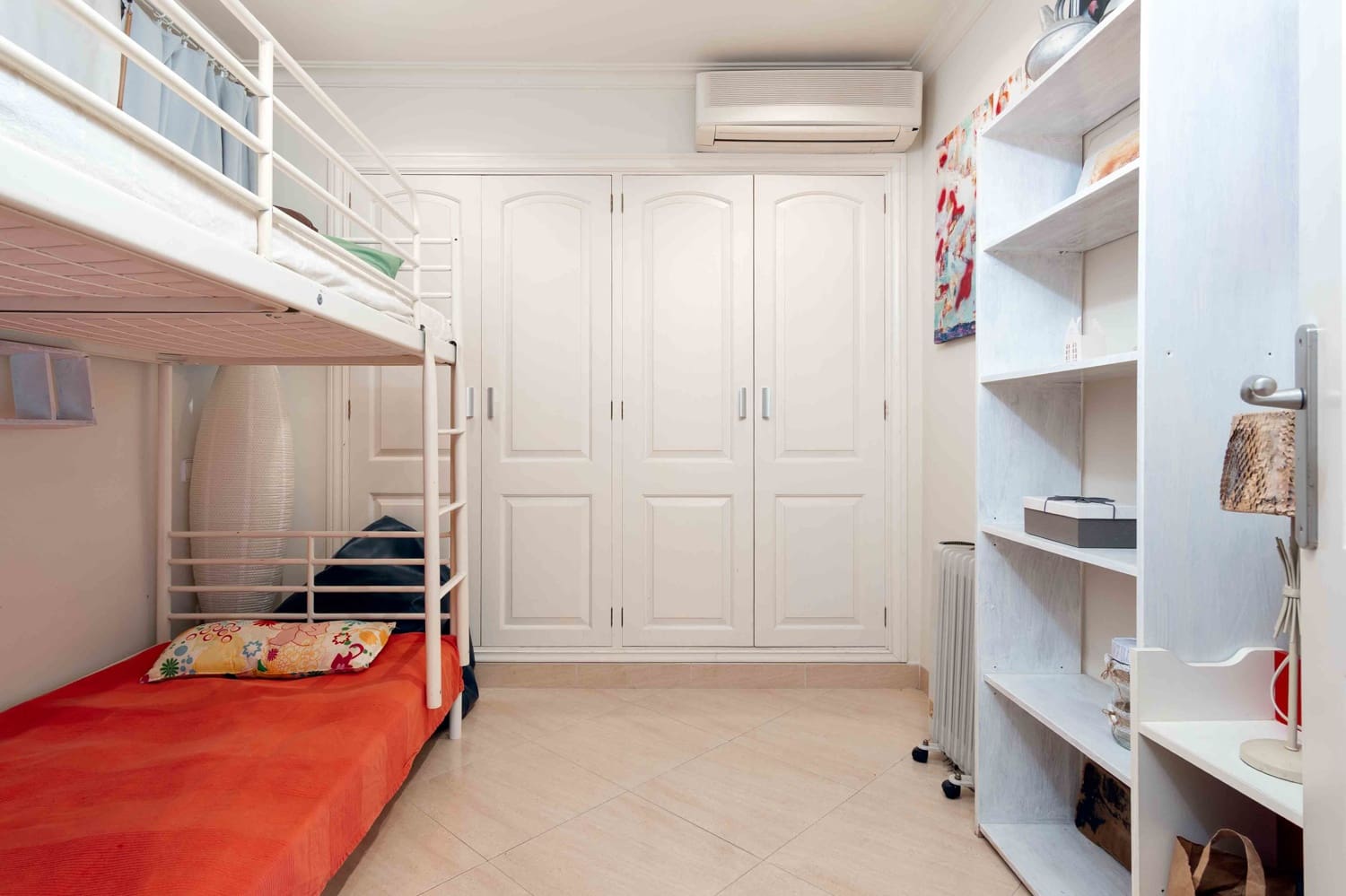 2 bedroom Flat for sale in Bendinat with garage - € 395,000 (Ref: 8913325)