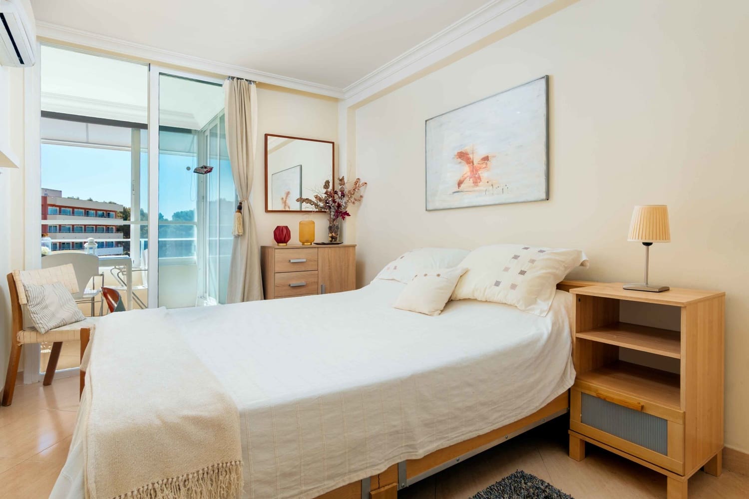 2 bedroom Flat for sale in Bendinat with garage - € 395,000 (Ref: 8913325)