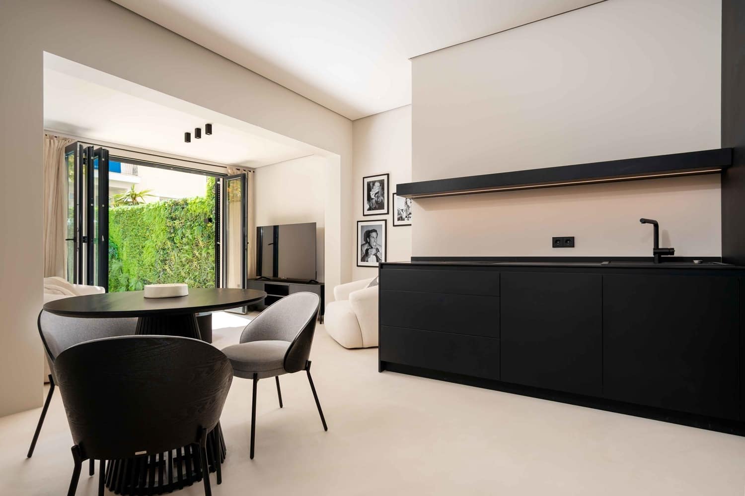 3 sypialnia Dom na sprzedaż w Palma de Mallorca z basenem garażem - 1 650 000 € (Ref: 8944413)