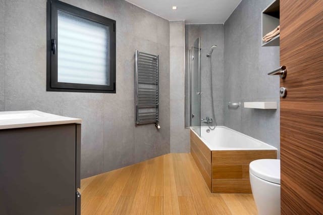 2 chambre Appartement à vendre à Santa Catalina, Palma de Mallorca - 450 000 € (Ref: 9002319)