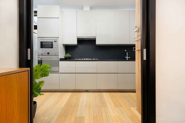 2 chambre Appartement à vendre à Santa Catalina, Palma de Mallorca - 450 000 € (Ref: 9002319)