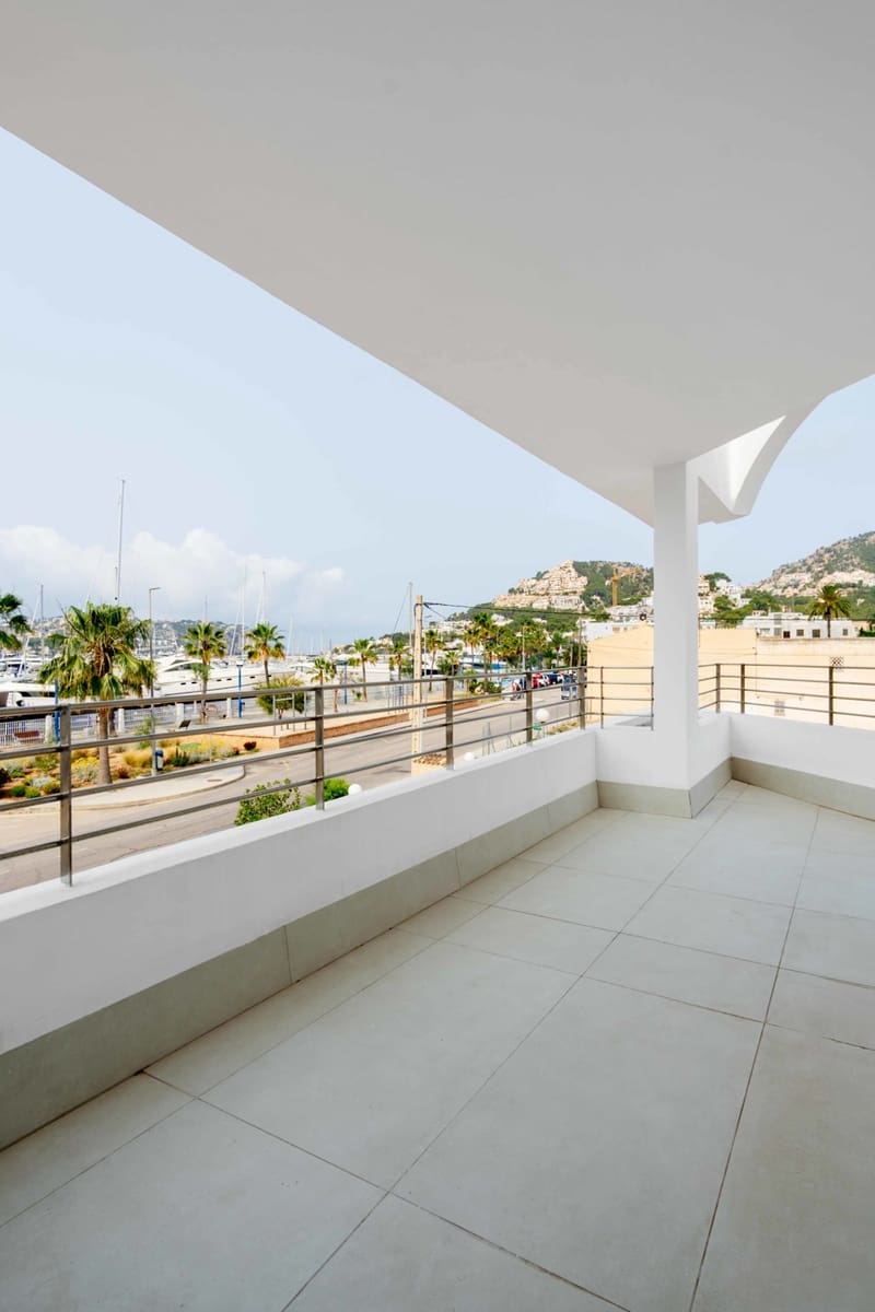 2 soverom Leilighet til salgs i Puerto de Andratx med svømmebasseng garasje - € 695 000 (Ref: 9046251)