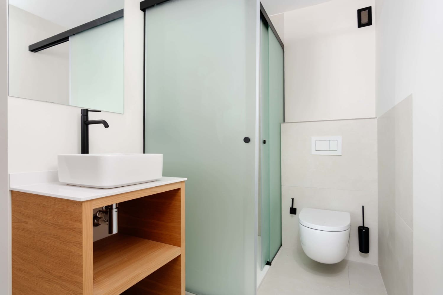 2 soverom Leilighet til salgs i Puerto de Andratx med svømmebasseng garasje - € 695 000 (Ref: 9046251)