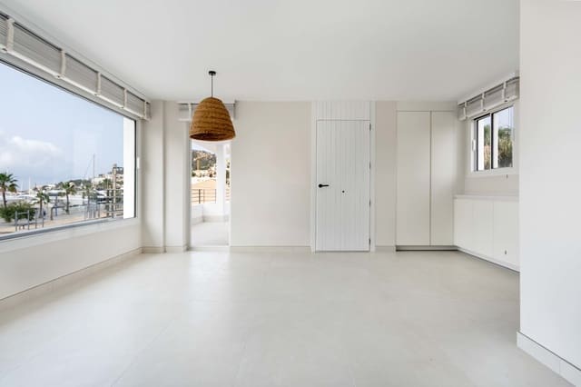 2 chambre Appartement à vendre à Puerto de Andratx, Andratx avec piscine garage - 695 000 € (Ref: 9046251)