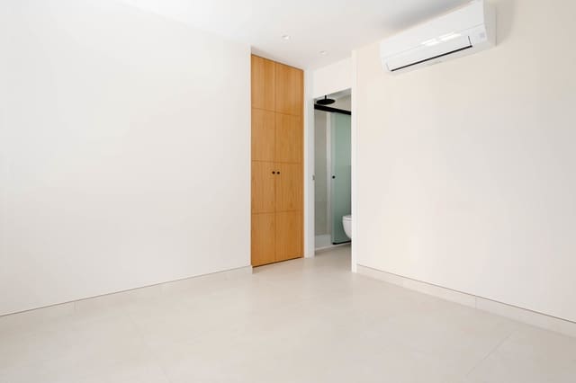 2 chambre Appartement à vendre à Puerto de Andratx, Andratx avec piscine garage - 695 000 € (Ref: 9046251)