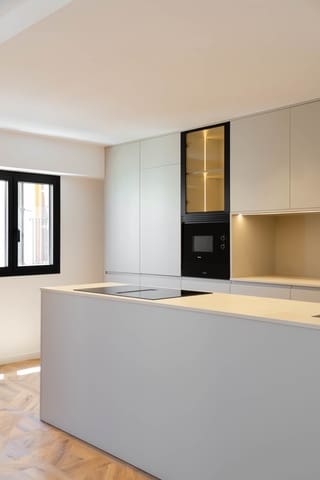 2 slaapkamer Flat te koop in El Sindicat, Palma de Mallorca - € 695.000 (Ref: 9092689)