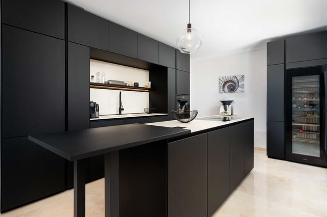 5 soveværelse Villa til salg i Sa Torre (Llucmajor), Llucmajor med swimmingpool - € 2.480.000 (Ref: 9113459)