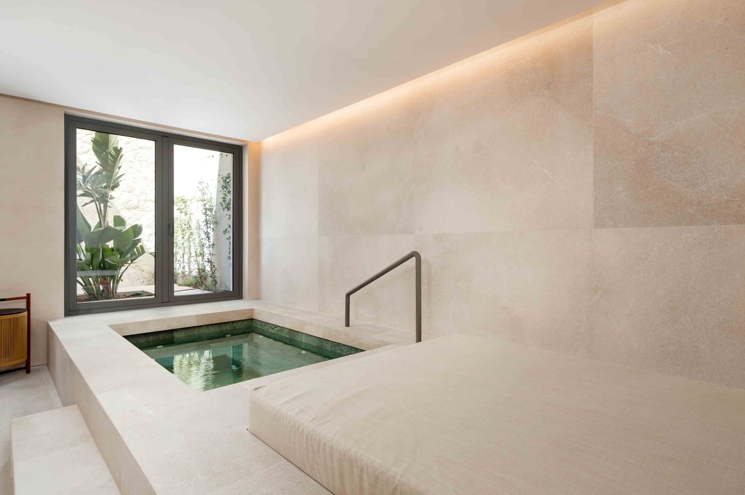 6 soveværelse Villa til salg i Costa d'en Blanes med swimmingpool garage - € 25.000.000 (Ref: 9219322)