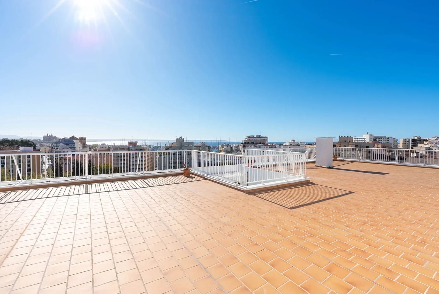 3 soverom Leilighet til salgs i Palma de Mallorca med svømmebasseng garasje - € 850 000 (Ref: 9335716)