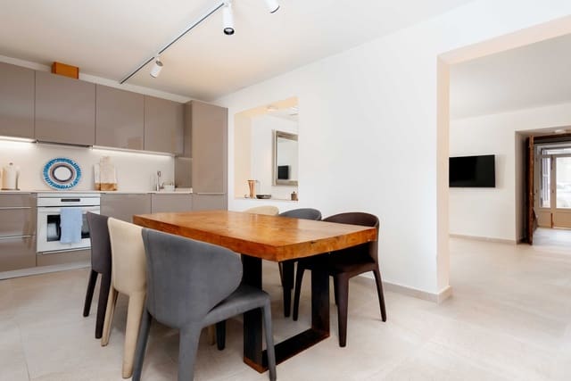 3 chambre Maison de Ville à vendre à Santa María del Camí avec piscine - 739 000 € (Ref: 9401334)