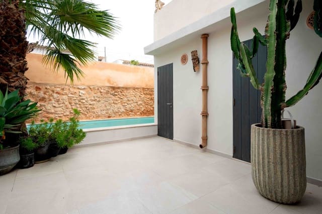 3 chambre Maison de Ville à vendre à Santa María del Camí avec piscine - 739 000 € (Ref: 9401334)