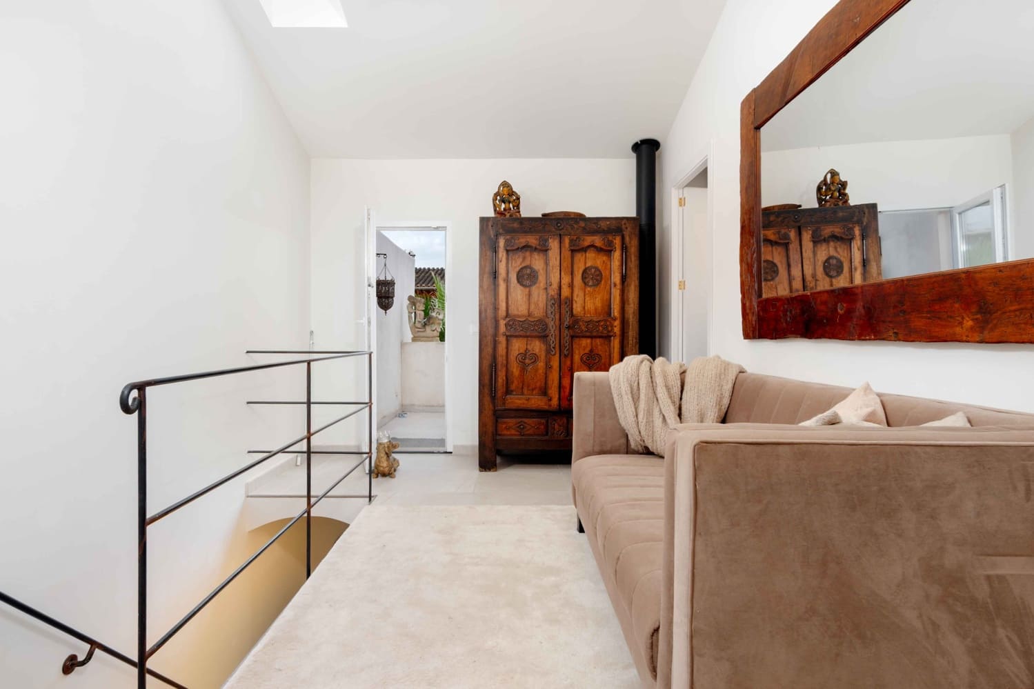 3 bedroom Townhouse for sale in Santa Maria del Cami with pool - € 739,000 (Ref: 9401334)