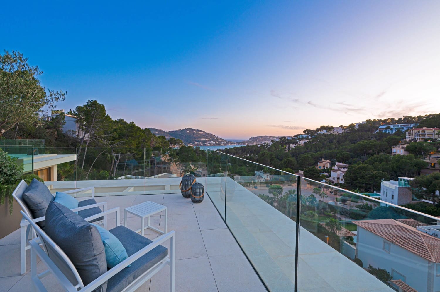 5 bedroom Villa for sale in Puerto de Andratx with pool - € 6,950,000 (Ref: 9401335)