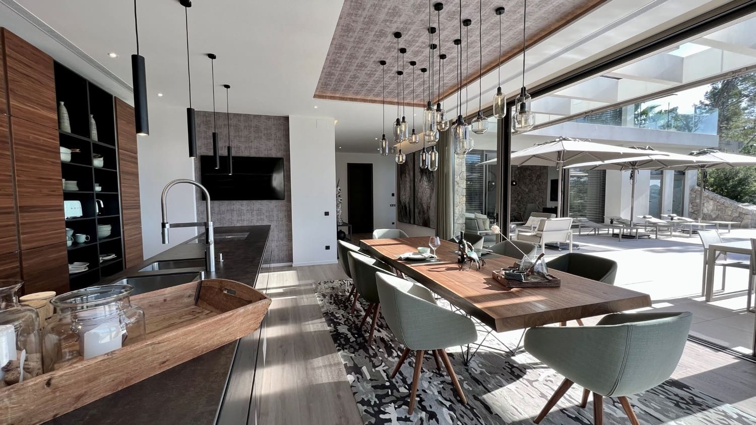 5 bedroom Villa for sale in Puerto de Andratx with pool - € 6,950,000 (Ref: 9401335)