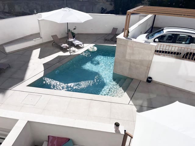 Piso de 2 habitaciones en San Agustín / Sant Agustí, Palma de Mallorca en venta con piscina garaje - 810.000 € (Ref: 9528671)