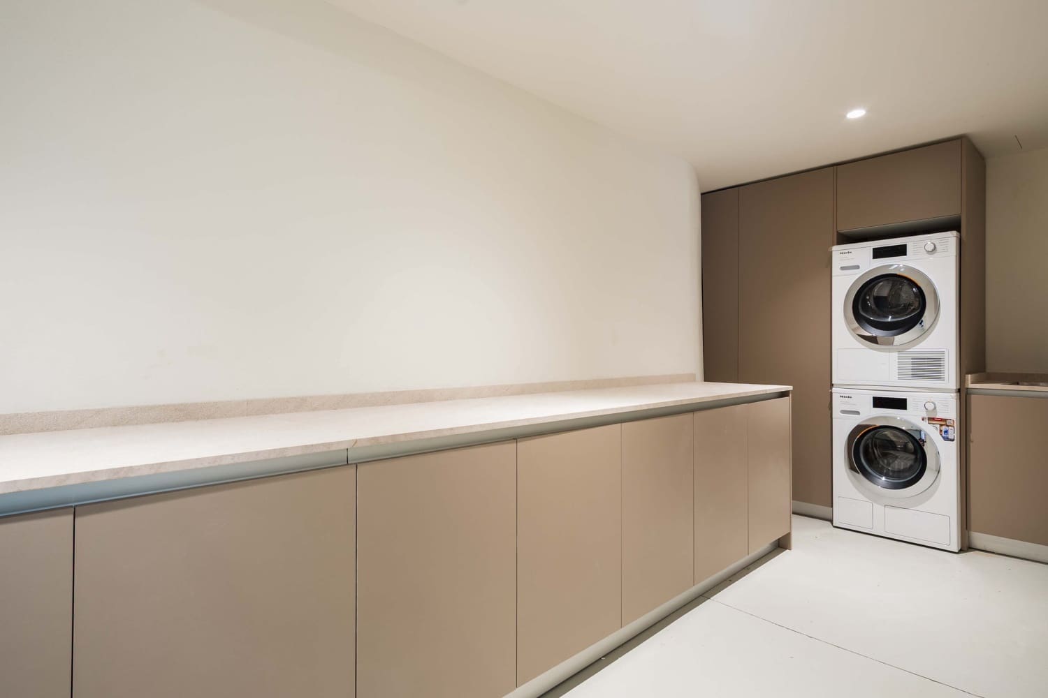 2 soveværelse Lejlighed til salg i Palma de Mallorca med garage - € 1.450.000 (Ref: 9563793)