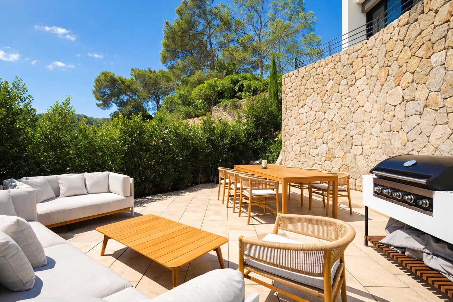 2 bedroom Flat for sale in Palma de Mallorca with pool - € 1,500,000 (Ref: 9563795)