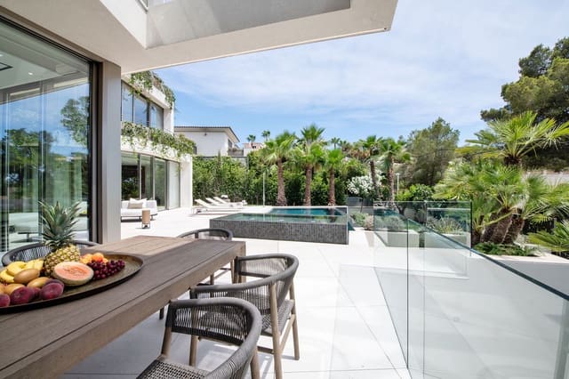 4 bedroom Villa for sale in Bendinat, Calvià with pool - € 6,800,000 (Ref: 9630607)