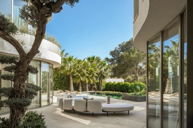 4 bedroom Villa for sale in Bendinat, Calvià with pool - € 6,800,000 (Ref: 9630607)