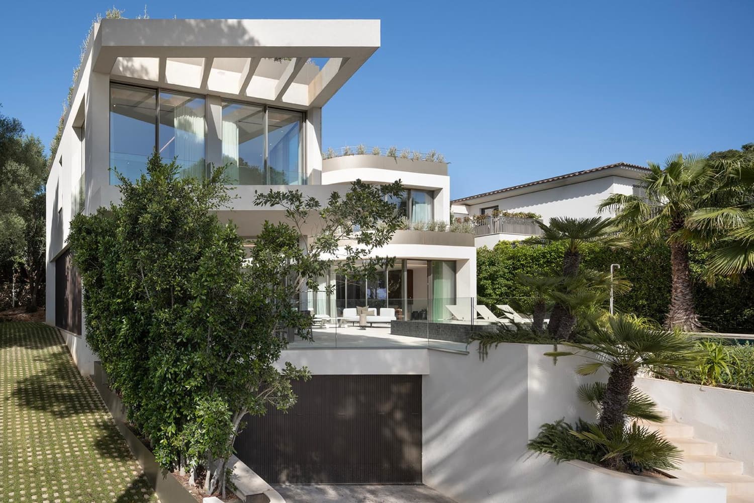 4 bedroom Villa for sale in Bendinat with pool - € 6,800,000 (Ref: 9630607)