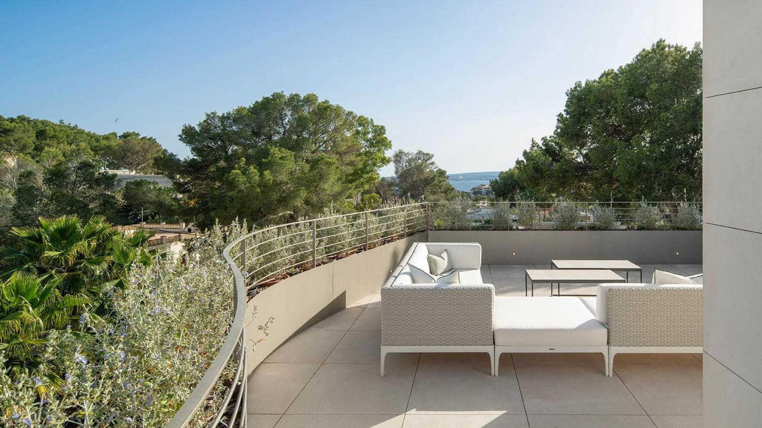 4 bedroom Villa for sale in Bendinat with pool - € 6,800,000 (Ref: 9630607)