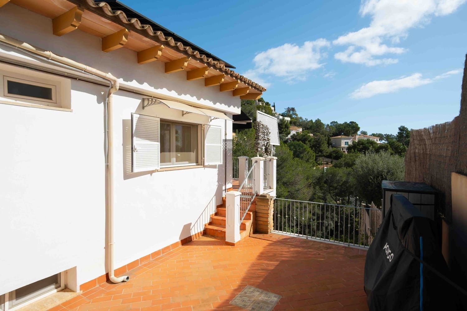 4 makuuhuone Huvila myytävänä paikassa Bendinat mukana uima-altaan - 2 250 000 € (Ref: 9656833)