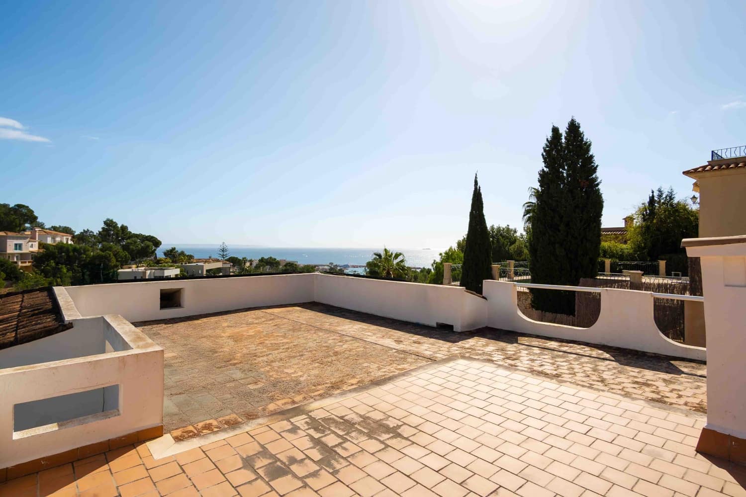 4 makuuhuone Huvila myytävänä paikassa Bendinat mukana uima-altaan - 2 250 000 € (Ref: 9656833)