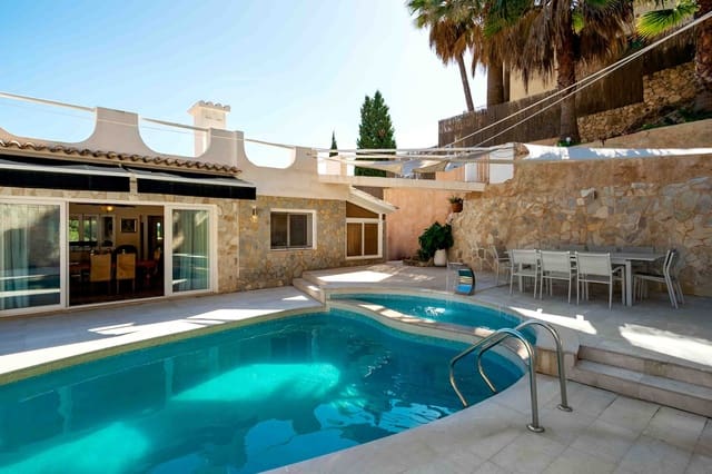 4 makuuhuone Huvila myytävänä paikassa Bendinat, Calvià mukana uima-altaan - 2 250 000 € (Ref: 9656833)