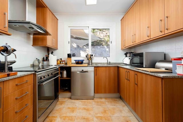 4 makuuhuone Huvila myytävänä paikassa Bendinat, Calvià mukana uima-altaan - 2 250 000 € (Ref: 9656833)