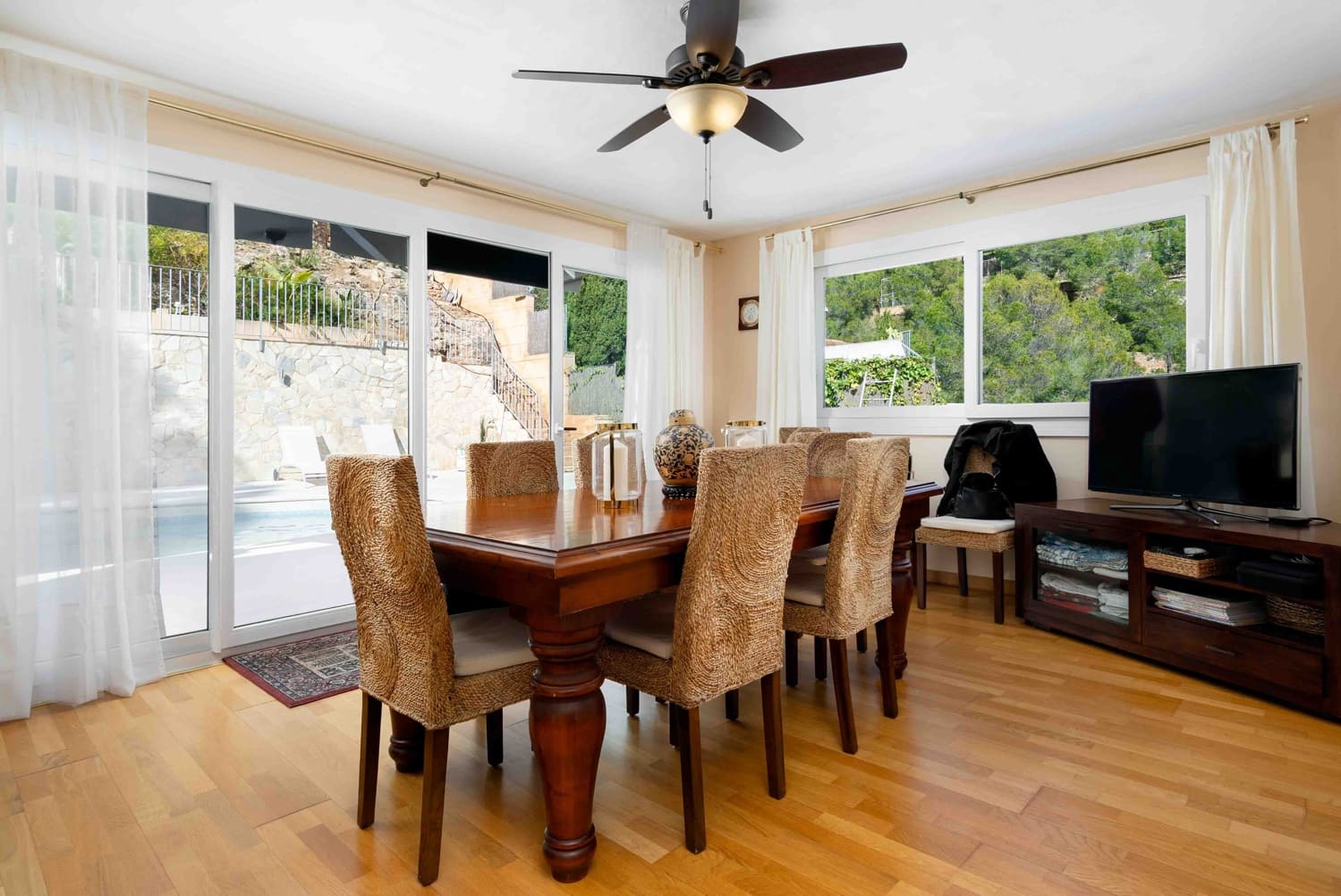 4 makuuhuone Huvila myytävänä paikassa Bendinat mukana uima-altaan - 2 250 000 € (Ref: 9656833)