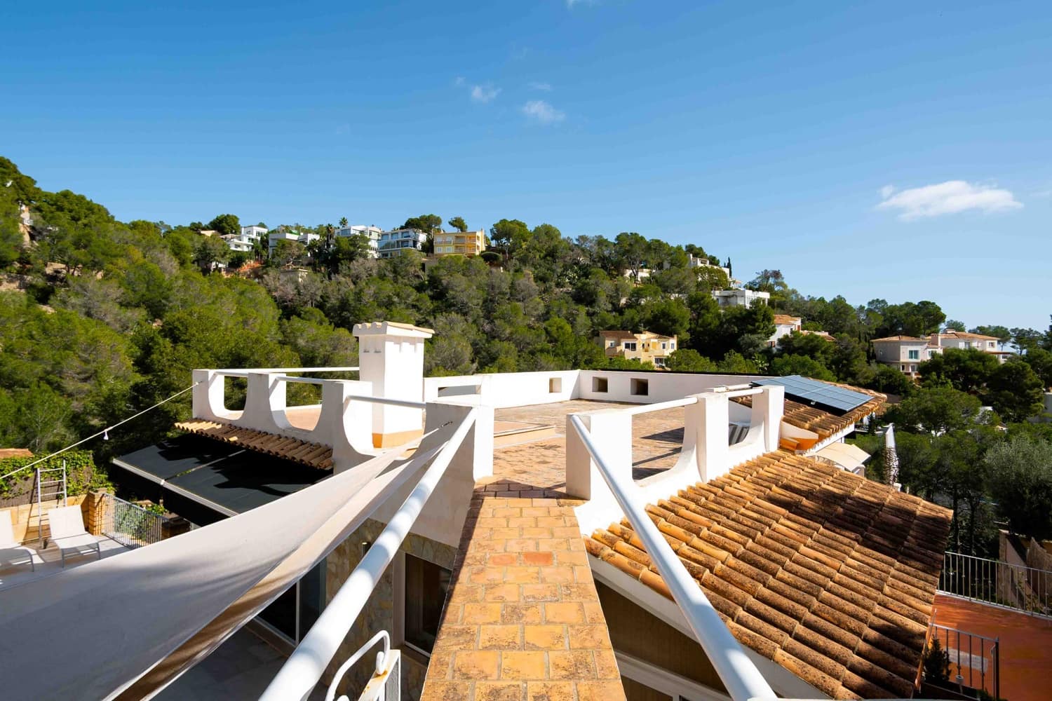 4 makuuhuone Huvila myytävänä paikassa Bendinat mukana uima-altaan - 2 250 000 € (Ref: 9656833)