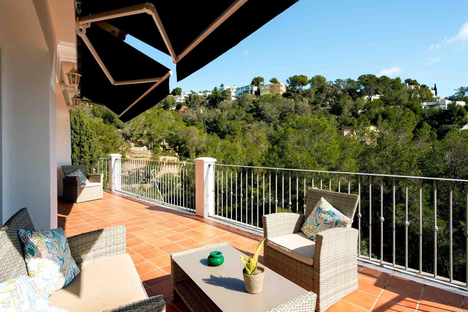 4 makuuhuone Huvila myytävänä paikassa Bendinat mukana uima-altaan - 2 250 000 € (Ref: 9656833)