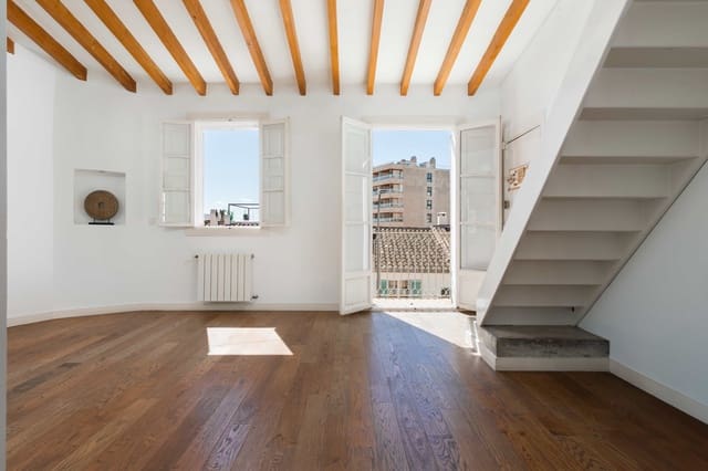 2 Zimmer Penthouse zu verkaufen in Cort, Palma de Mallorca mit Garage - 875.000 € (Ref: 9733801)