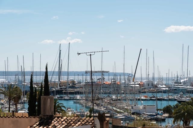 2 Zimmer Penthouse zu verkaufen in Cort, Palma de Mallorca mit Garage - 875.000 € (Ref: 9733801)