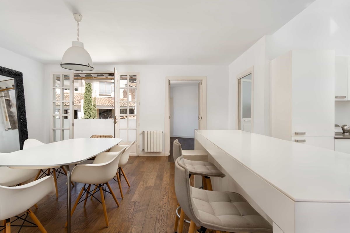 2 soveværelse Penthouse til salg i Palma de Mallorca med garage - € 875.000 (Ref: 9733801)