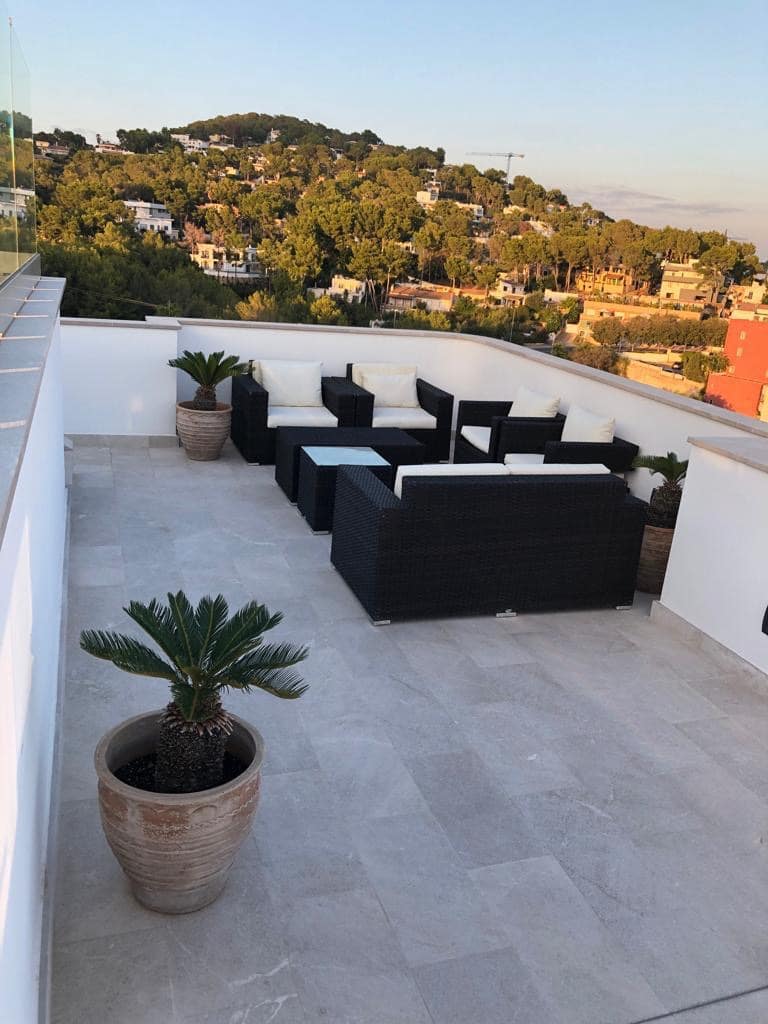 3 chambre Penthouse à vendre à Portals Nous avec piscine garage - 2 350 000 € (Ref: 9752614)