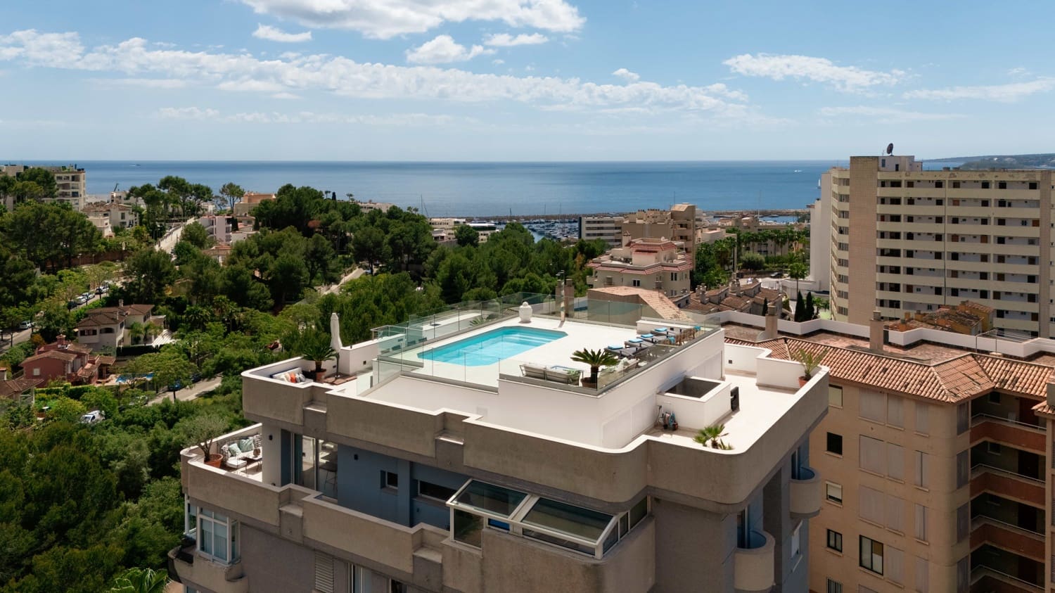 3 soveværelse Penthouse til salg i Portals Nous med swimmingpool garage - € 2.350.000 (Ref: 9752614)