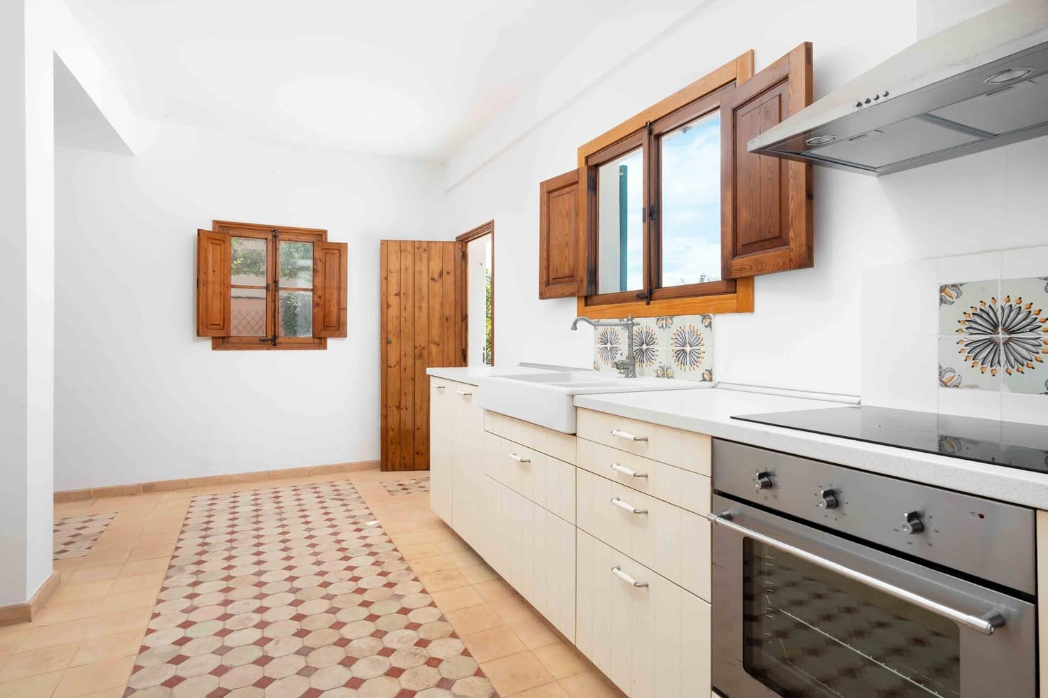 4 soverom Hus til salgs i Establiments med svømmebasseng - € 1 050 000 (Ref: 9769133)