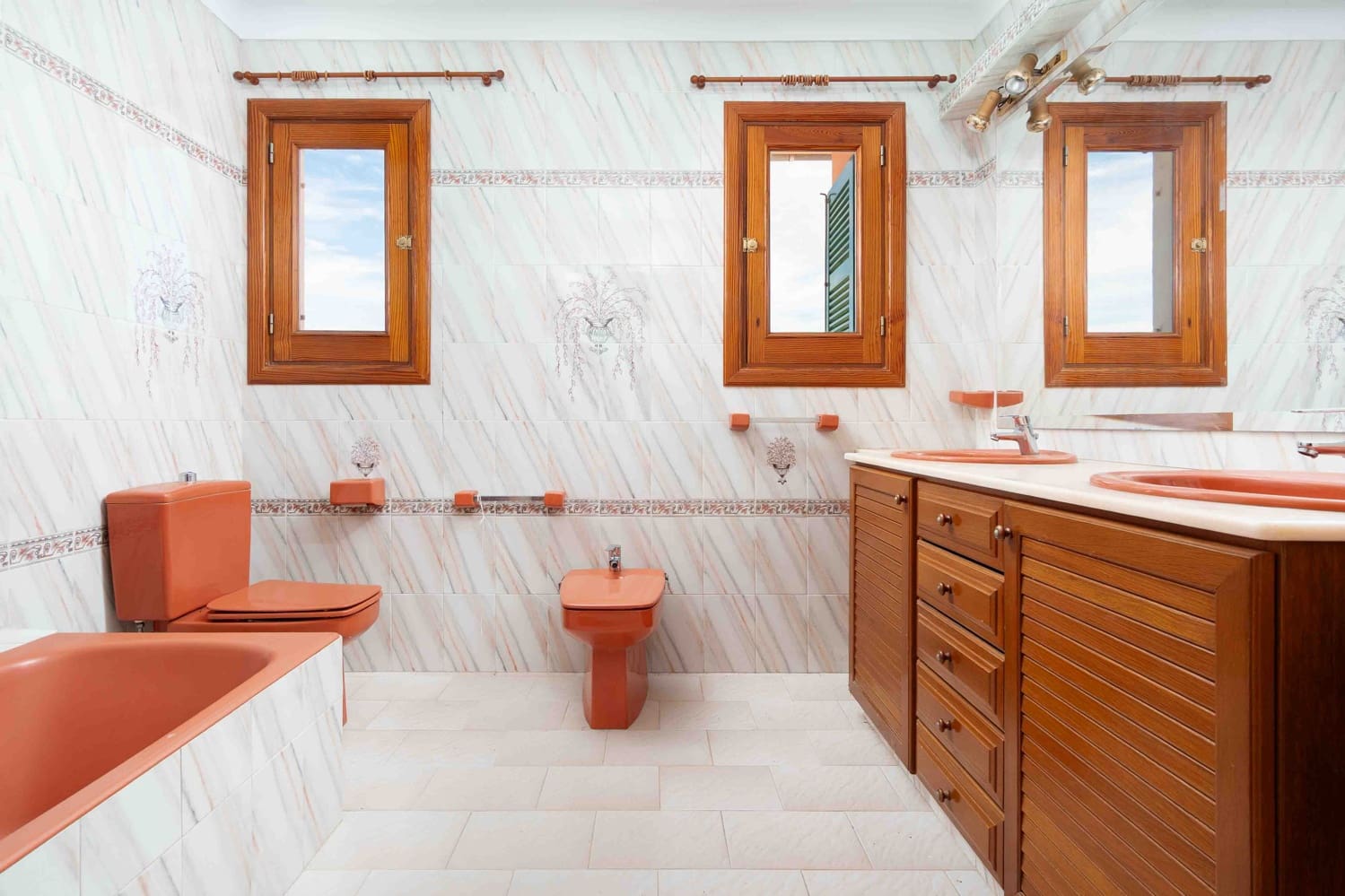 4 soverom Hus til salgs i Establiments med svømmebasseng - € 1 050 000 (Ref: 9769133)