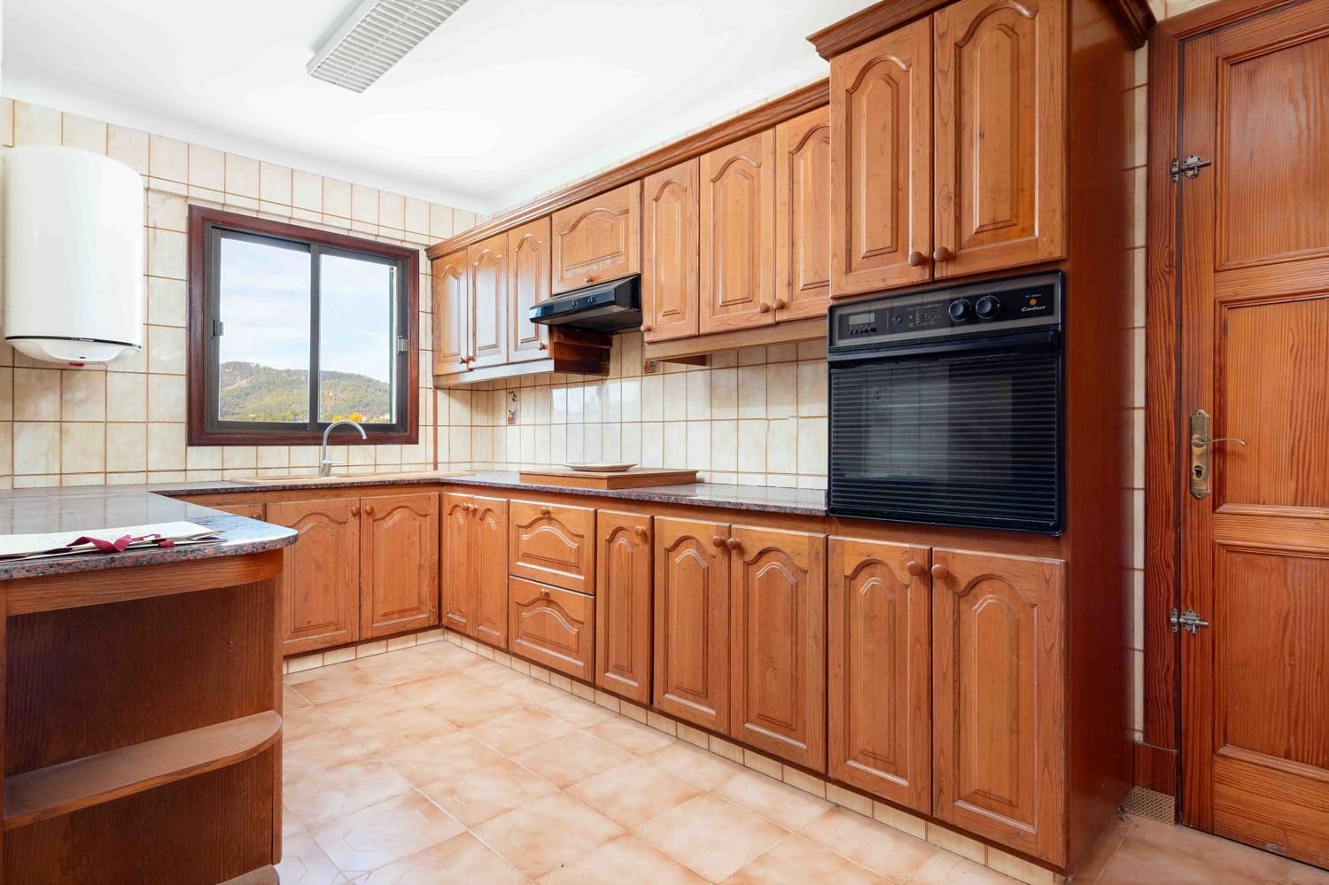 4 soverom Hus til salgs i Establiments med svømmebasseng - € 1 050 000 (Ref: 9769133)