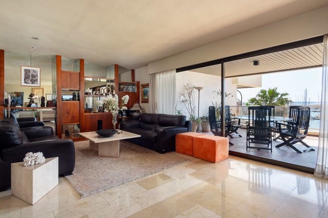 5 soveværelse Lejlighed til salg i Cort, Palma de Mallorca med swimmingpool garage - € 2.200.000 (Ref: 9798051)